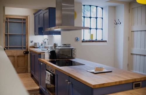 Norwich Apartment | Cosy Apartment Sleeping 2 Close to City Centre