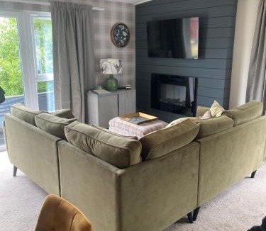 Woolfardisworthy House | Cosy north Devon lodge within Hartland forest