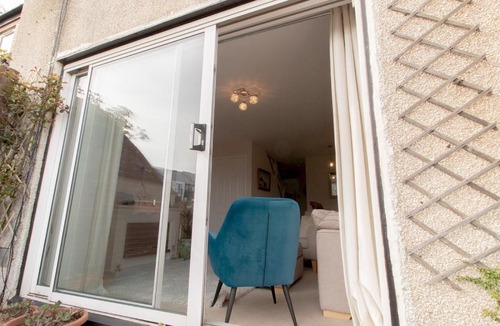 Cullercoats House | Cosy Seaside Home with Free Parking - Pass the Keys