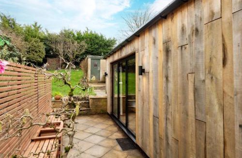 Witney House | Cotswolds Cabin