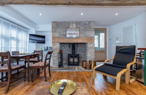 Wells House | Cottage on Wells High Street