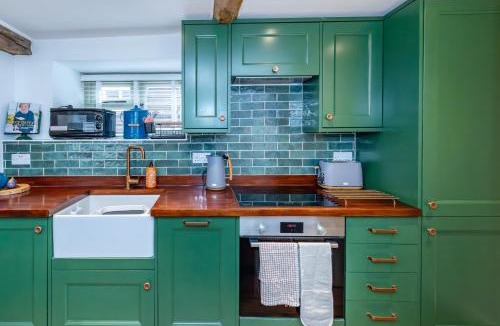 Wells House | Cottage on Wells High Street