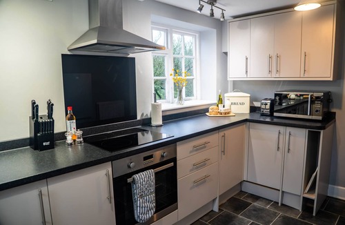 Beaminster House | Countryside Escape on Historic Estate