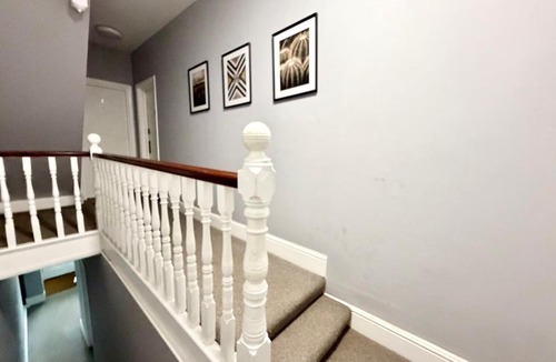 Purley Apartment | Cozy Compact One Bed Flat