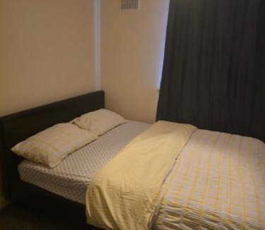 Wolverhampton House | Cozy room in Wolverhampton city centre