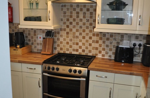 Salisbury House | Cozy & Self Contained The Garden Annex 306