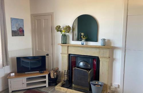 Anstruther House | Cradle Cottage
