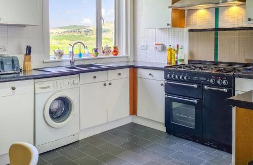 Hawick House | Craik Forestry Cottage