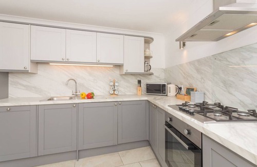 Upper Town Apartment | Crescent Mews Apartment