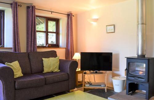Mary Tavy House | Crofter's Barn