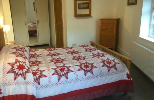 Gunnislake House | Crossways Corner Cottage