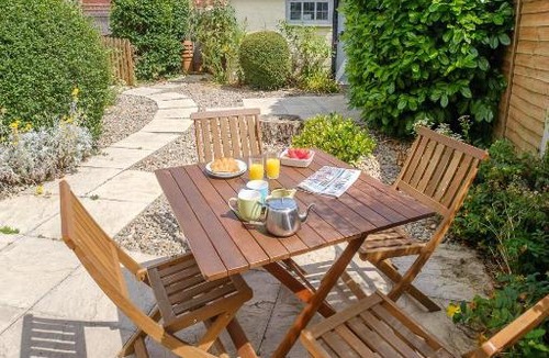 Knodishall House | Crown Cottage - Aldeburgh Coastal Cottages