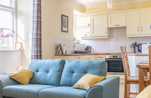 Near Sawrey Apartment | CRUMMOCK, woodburning stove, in Sawrey