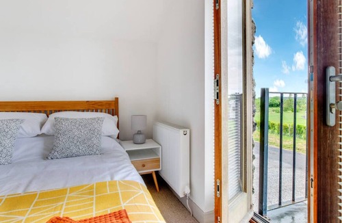 Malltraeth House | Cwt y Bugail in the beautiful Pentraeth