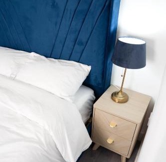 Sheffield House | D - Stylish Double Room City Centre Sheffield