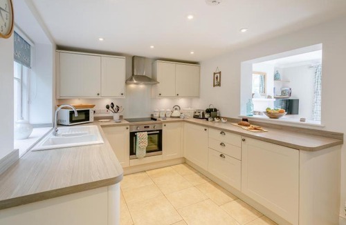 Beer House | Daisy Cottage — Character & Comfort near Beer Beach