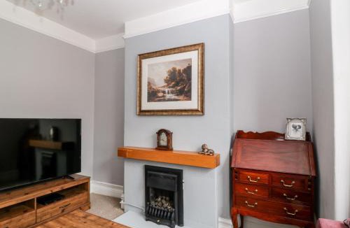 Westleigh House | Daisy Cottage