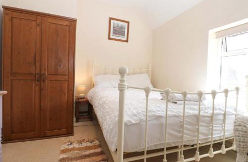 Dorking Apartment | Daisy Cottage