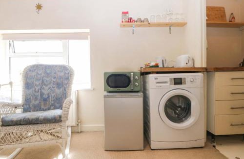 Dorking Apartment | Daisy Cottage