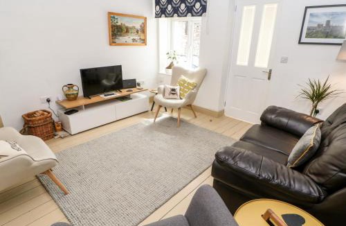 Leyburn House | Daisy Cottage