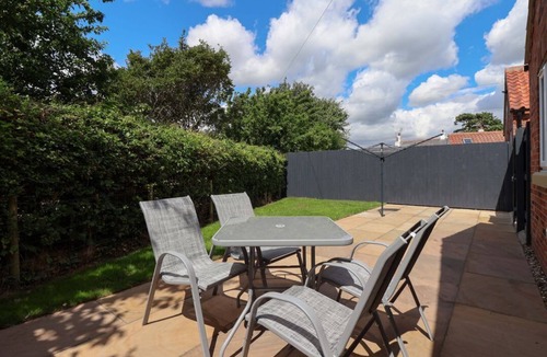 Barmston House | Dan’s Holiday Cottage, Barmston