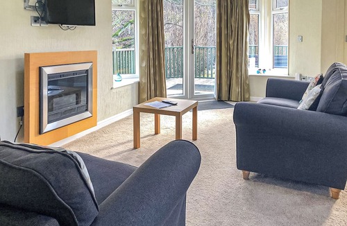 Whitfield Ski Chalet | Decadent and spacious contemporary timber lodge.