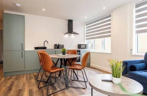 Leicester City Centre Apartment | Den 5 - Modern Studio Close to LCFc Stadium