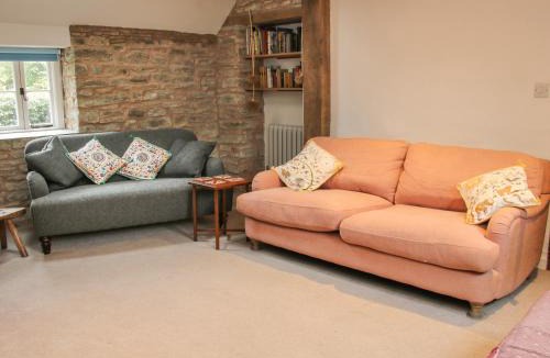 Aymestrey House | Denbigh Hall