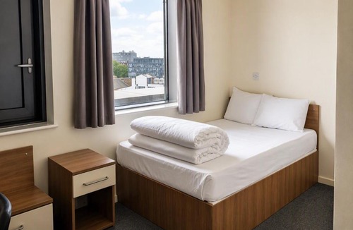 Cathedrals Hotel | Destiny Student - Moonraker