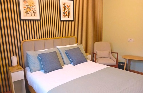 Turriff Hotel | Deveron Lodge B&B