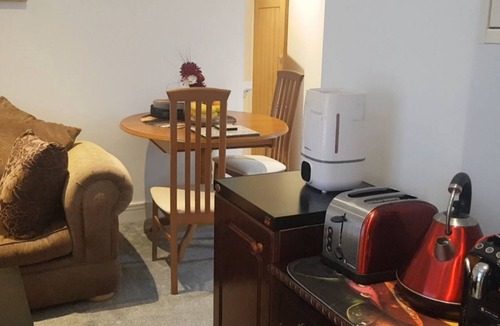 Saltash House | DeVollard Cornish Cottage Position in the Beautiful Village of Trematon Cornwall