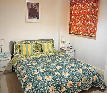 Bordesley Apartment | Digbeth Birmingham Nightlife Central Apartment