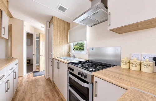 Pakefield House | Dog friendly 6 berth caravan with decking close to Pakefield beach ref 68106CR
