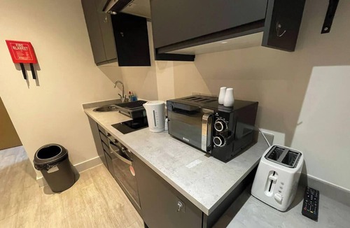 Nottingham Apartment | Dojo House - Studio 32