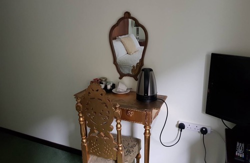Dinas Mawddwy Bed & Breakfast | Dolbrodmaeth Riverside