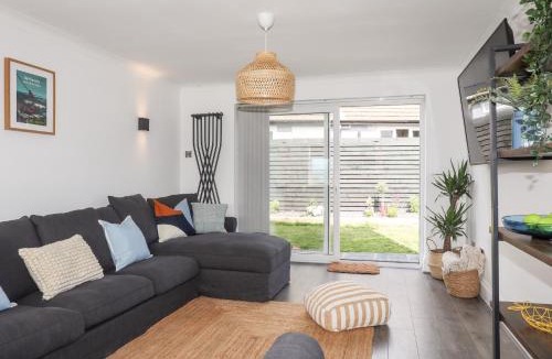 Menai Bridge House | Dolwyn