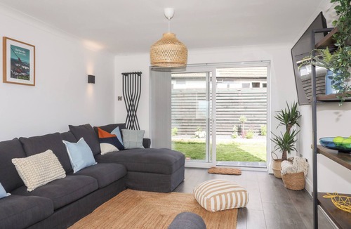 Menai Bridge Cottage | Dolwyn