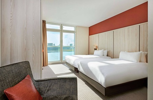 Custom House Hotel | DoubleTree by Hilton Hotel London ExCel