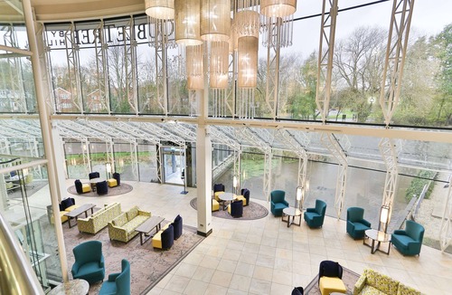 Newark upon Trent Hotel | DoubleTree by Hilton Nottingham - Gateway