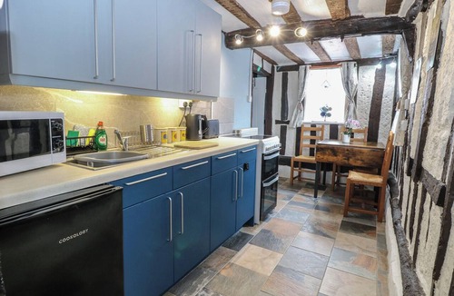 Diss Cottage | Driftway Stables Retreat