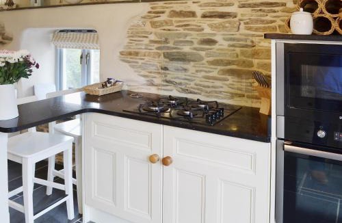 Porth House | Driftwood