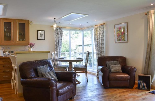 Congleton House | Drumble Lodge