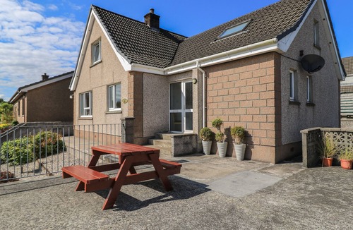 Stornoway Cottage | Dunard Villa