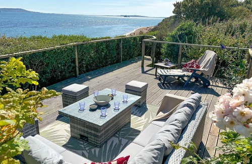 Holworth House | East Creek - Beachside Holiday Home With Pool - Ringstead