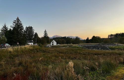Spean Bridge Apartment | Eco-Friendly Highland Suite with Mountain Views