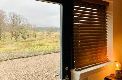 Spean Bridge Apartment | Eco-Friendly Highland Suite with Mountain Views