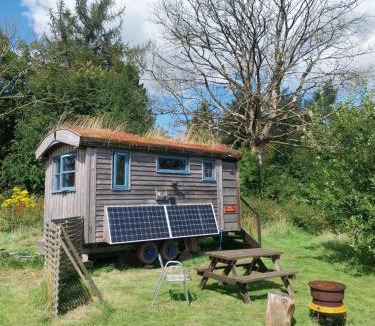 Ellastone Other | EcoPod Holidays