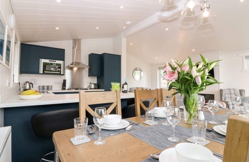 Cupar Cabin | Eden Fields Lodge, Cupar, Fife
