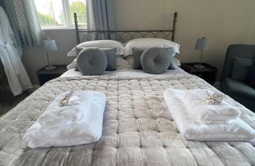 Penrith Apartment | Edens Hideaway