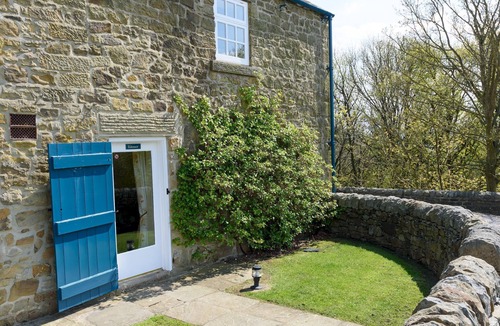 Bakewell Cottage | Edensor Cottage, Bakewell | Peak District